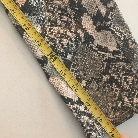 H&M Snakeskin pattern skinny jeans size 8 - Picture 7 of 8